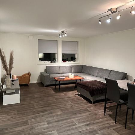 Your Home Away From Home, Apartment 2 Tromsø Eksteriør bilde